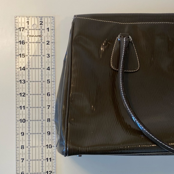 Prada Shiny Green Leather Tote - Picture 8 of 16